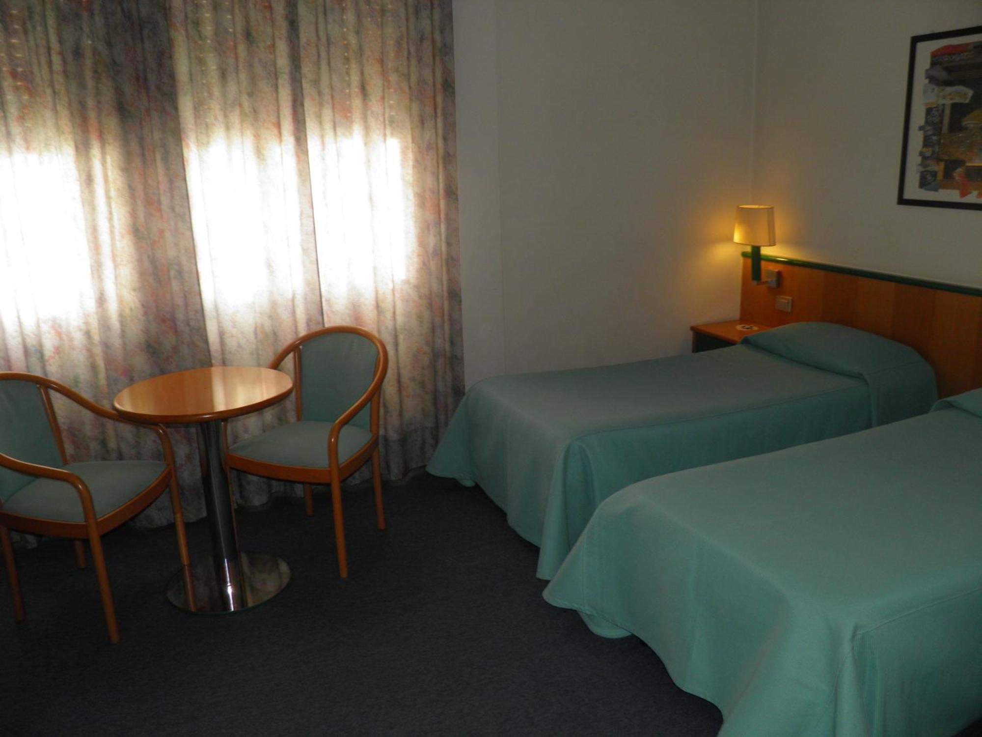 Hotel Ramoverde Borgomanero Kültér fotó