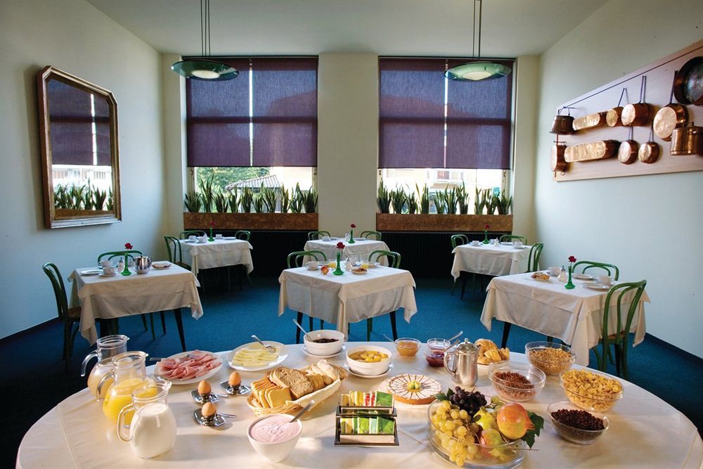Hotel Ramoverde Borgomanero Kültér fotó